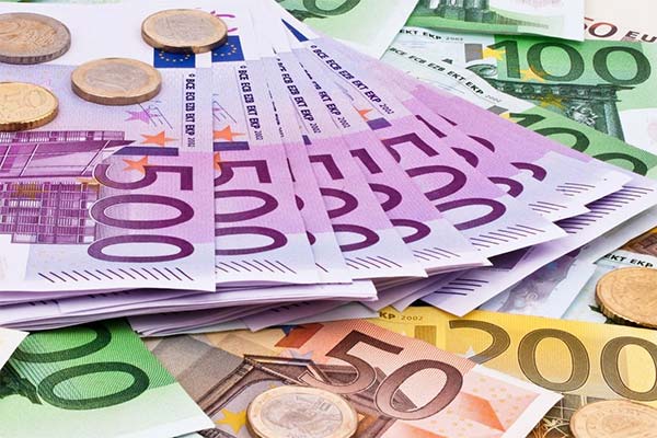 Сонник євро: до чого сняться і що означають сни про євро