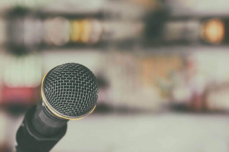 Ларингіт: що це таке і як з ним впоратися Ларингіт: що це таке і як з ним впоратися