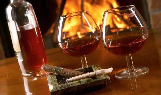 Чи можна пити коньяк при низькому тиску? Чи можна пити коньяк при низькому тиску?