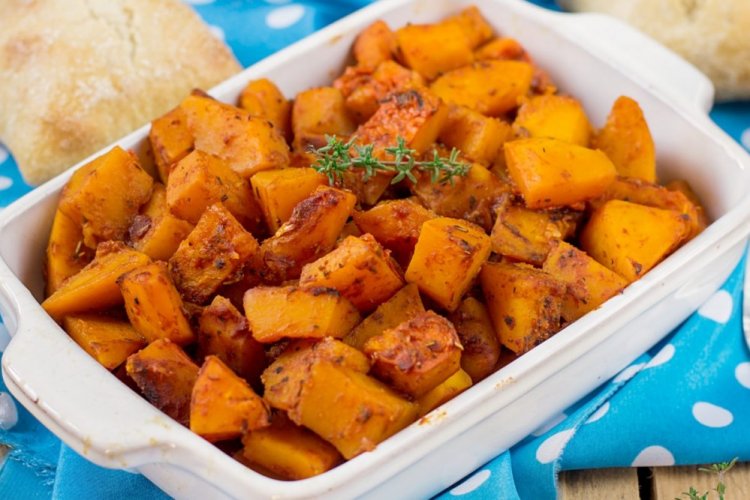 15 простих способів запекти гарбуз у духовці шматочками