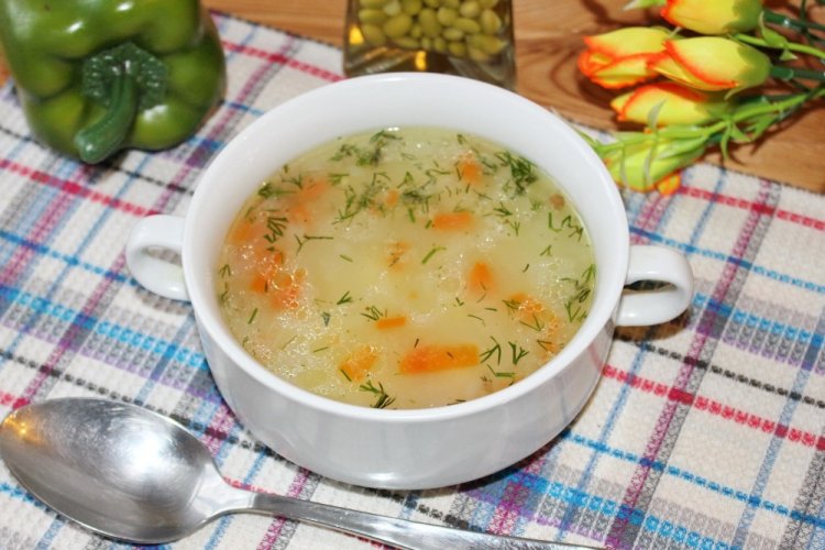 15 найсмачніших рецептів курячого супу з рисом