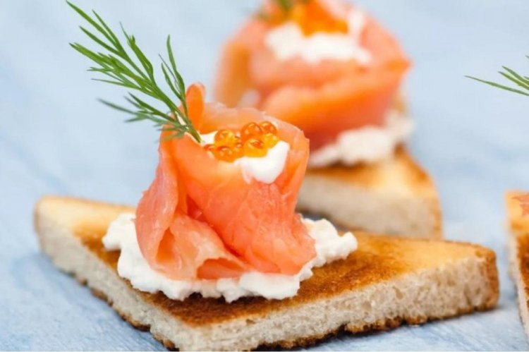 20 бутербродів з червоною ікрою, від яких гості будуть у захваті
