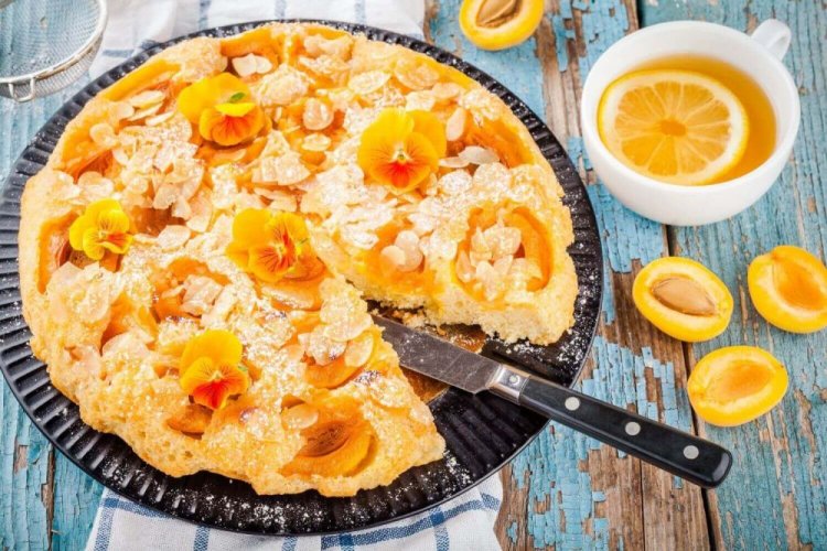 20 найкращих рецептів, як приготувати пиріг з абрикосами