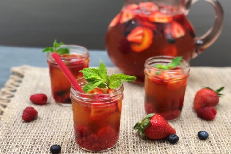 20 найкращих рецептів компоту з малини