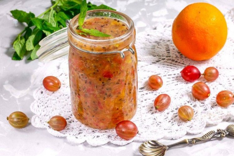 10 швидких рецептів желе з аґрусу з желатином