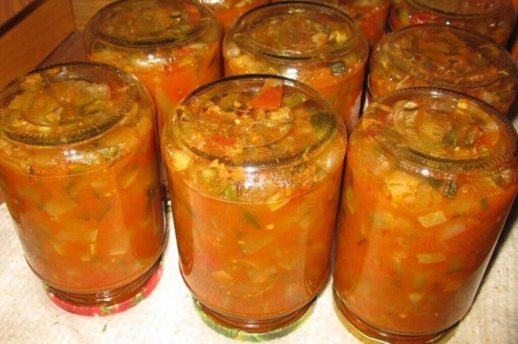 12 незрівнянних салатів з кабачків та помідорів на зиму.