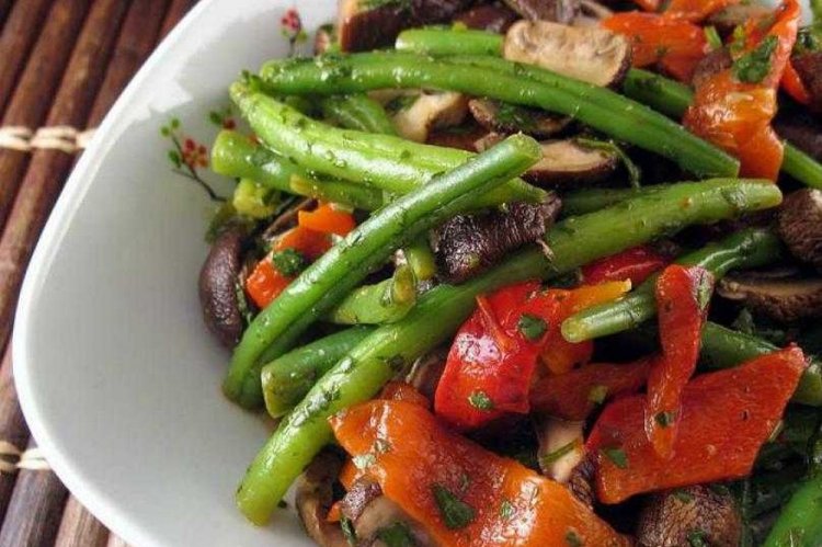 12 найсмачніших рецептів стручкової квасолі на зиму