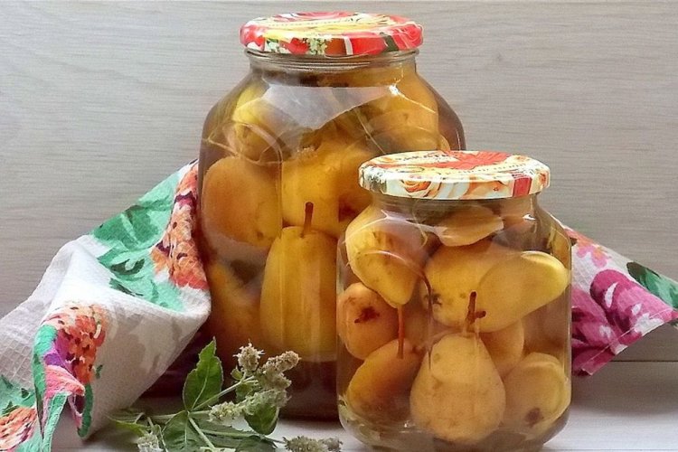 20 незрівнянних рецептів компоту з груші на зиму