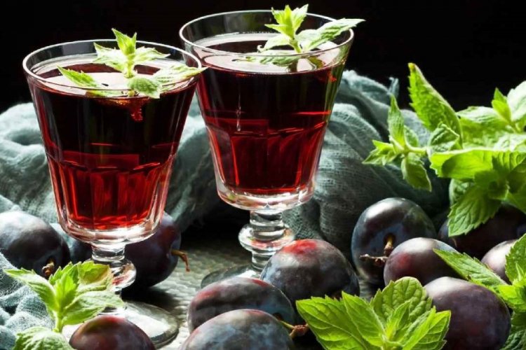 20 чудових рецептів наливки зі сливи