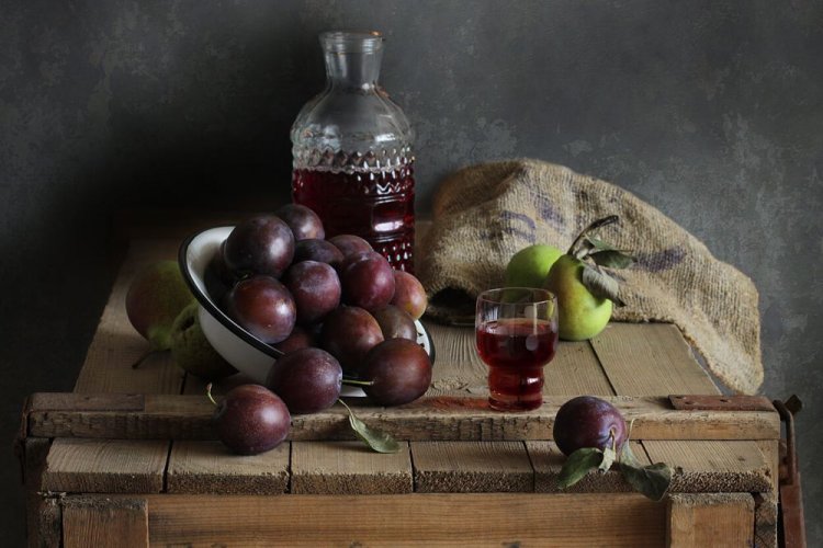 20 чудових рецептів наливки зі сливи