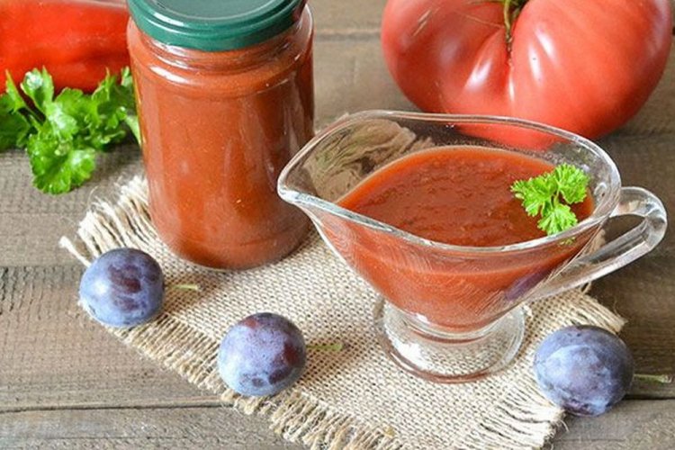 20 простих рецептів томатної пасти на зиму