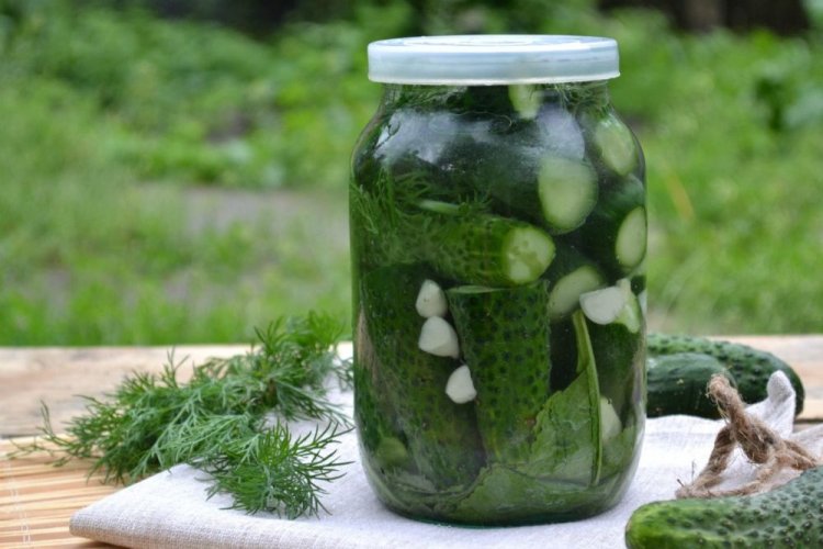 Огірки на зиму холодним способом: 20 простих та смачних рецептів