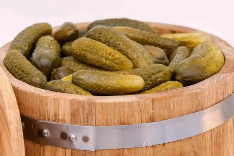 Огірки на зиму холодним способом: 20 простих та смачних рецептів