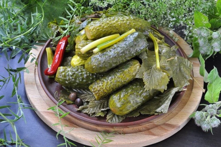 Огірки з лимонною кислотою на зиму: 20 найкращих рецептів