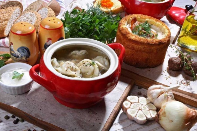 Пельмені в горщиках в духовці: 20 найкращих рецептів