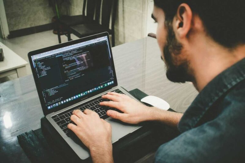 Робота в США для мігрантів