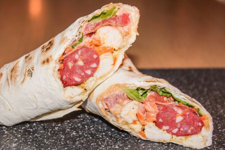 10 простих рецептів хот-догу в лаваші