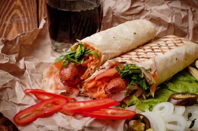 10 простих рецептів хот-догу в лаваші