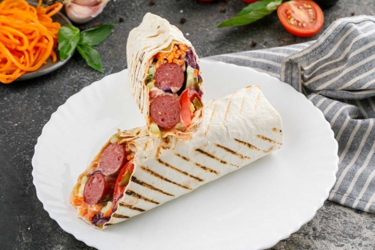 10 простих рецептів хот-догу в лаваші