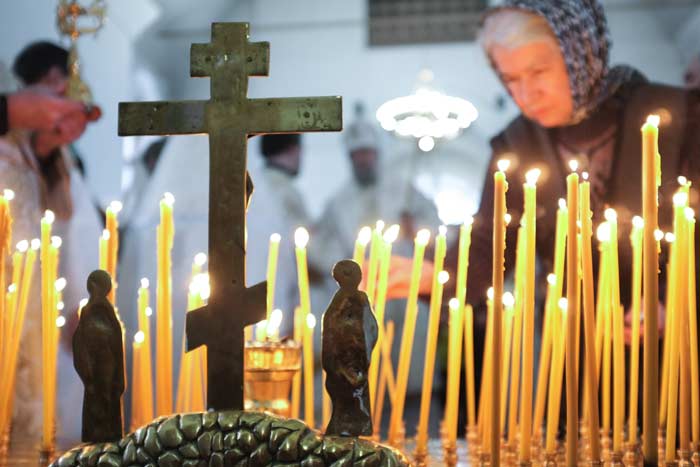 Коли можна ходити на кладовище після похорону, чому не можна їздити взимку, як часто потрібно відвідувати його
