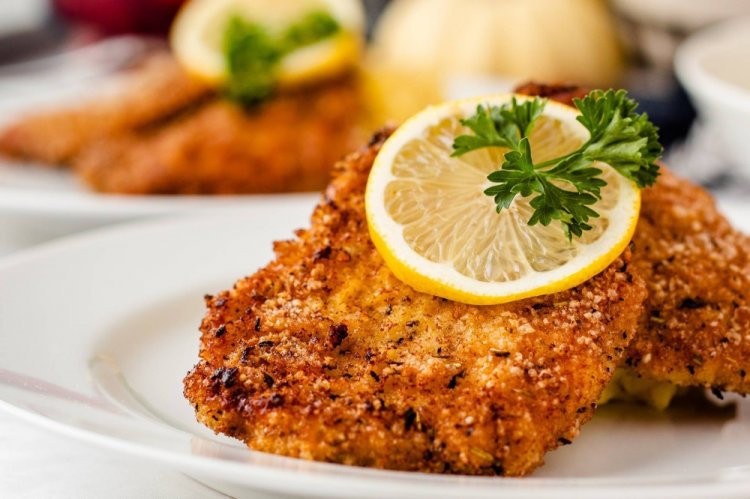 20 відмінних рецептів курячого шніцелю, що тане в роті