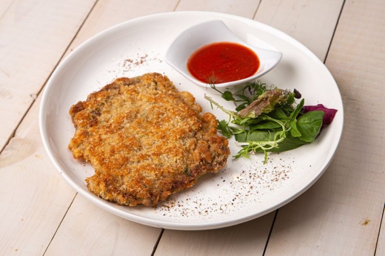 20 відмінних рецептів курячого шніцелю, що тане в роті