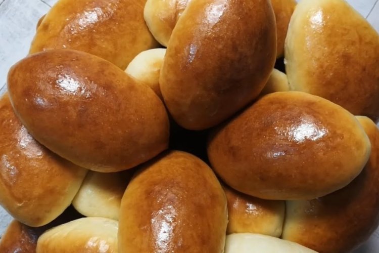 Пиріжки з гарбузом: 15 рецептів, які варто приготувати