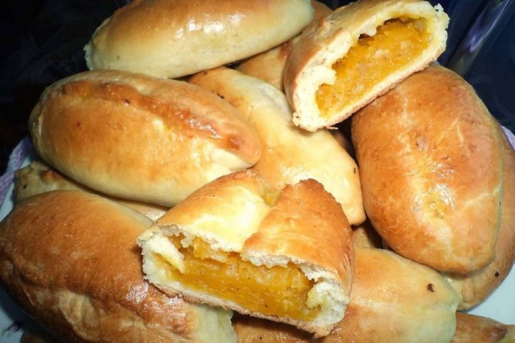 Пиріжки з гарбузом: 15 рецептів, які варто приготувати
