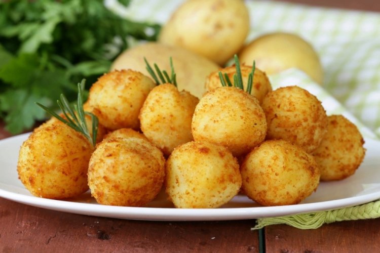 10 оригінальних рецептів картопляних кульок