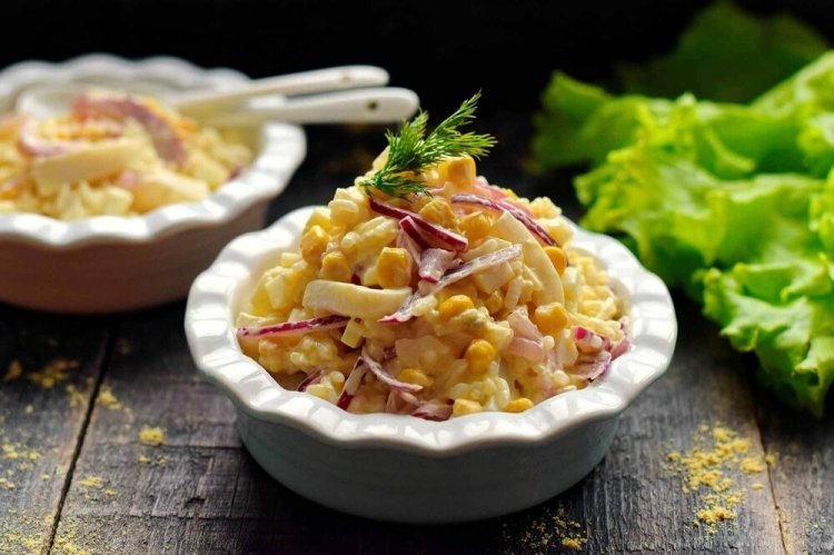 15 найкращих радянських салатів на святковий стіл