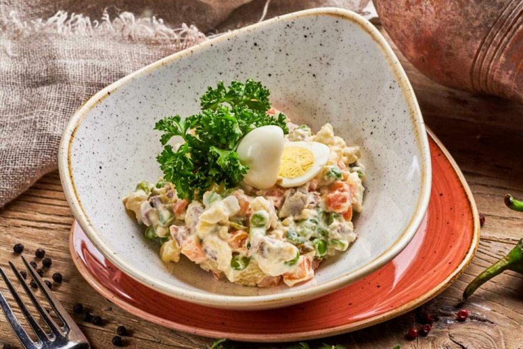 15 найкращих радянських салатів на святковий стіл