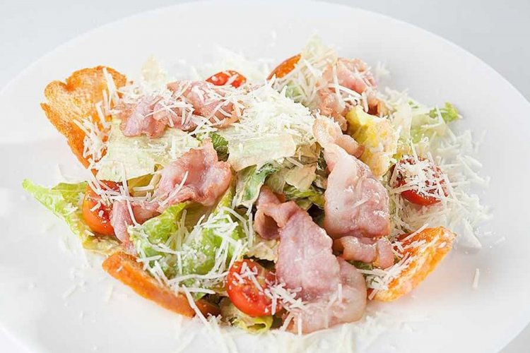 Сніданки з беконом: 20 найсмачніших рецептів на кожен день