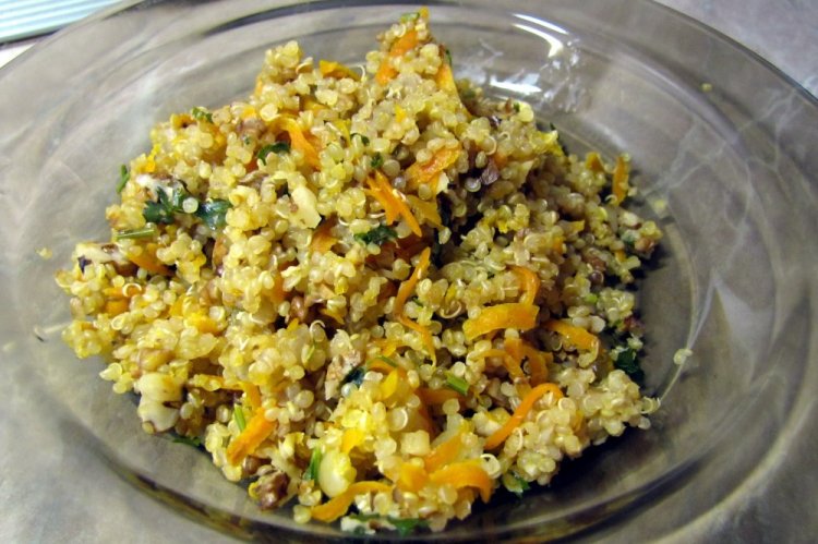 15 найкращих гарнірів з кіноа на кожен день
