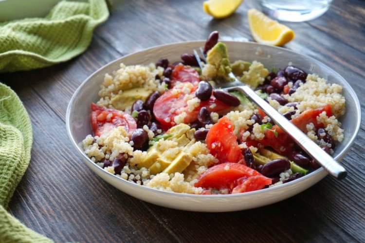 15 найкращих гарнірів з кіноа на кожен день