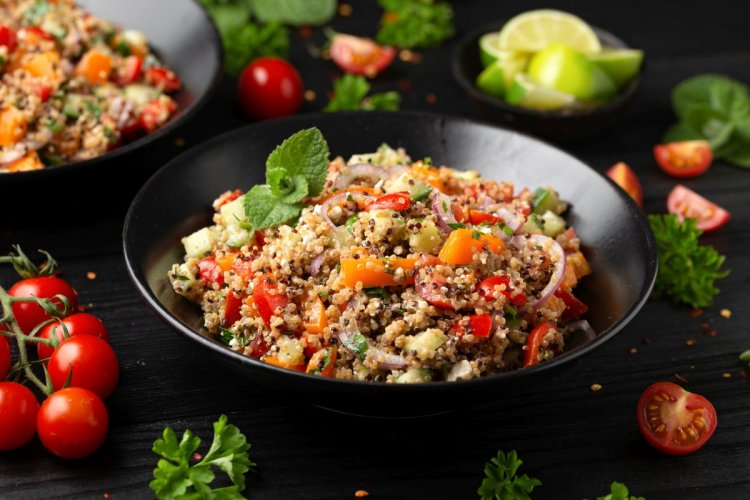 15 найкращих гарнірів з кіноа на кожен день