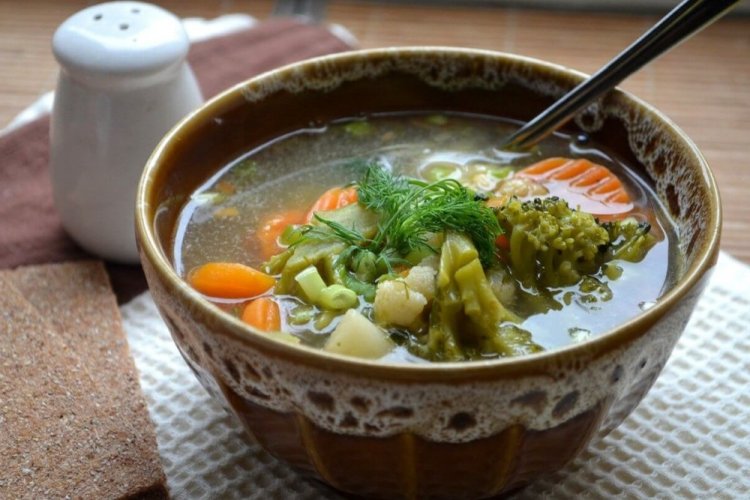 15 супів з броколі, які можна приготувати нашвидкуруч