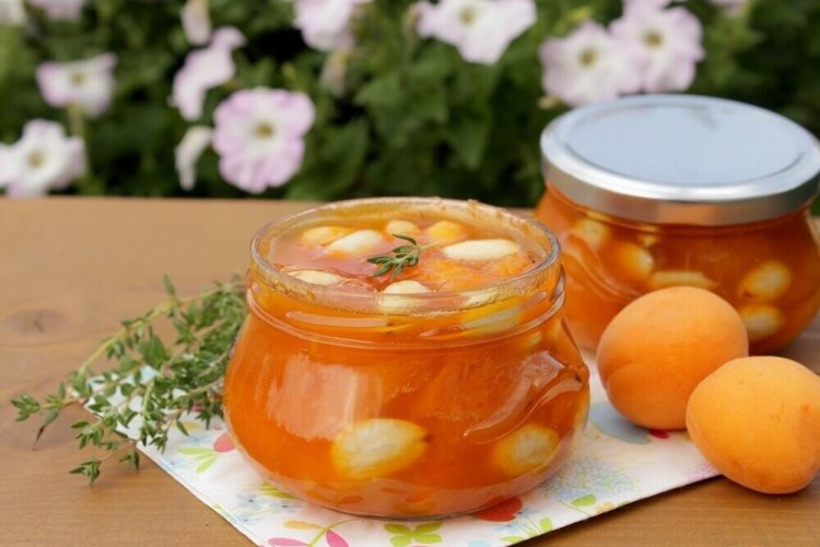 20 оригінальних рецептів з абрикосів