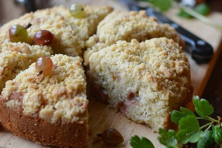 15 простих рецептів пирога з аґрусом