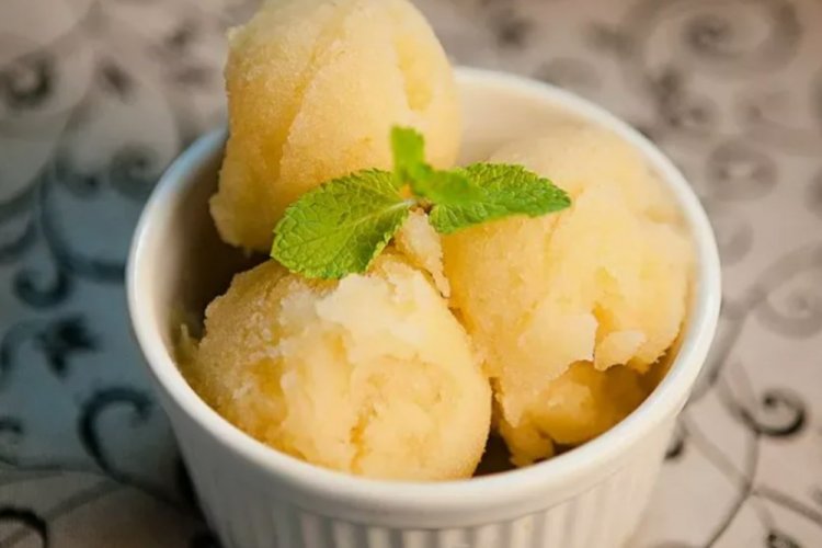 20 десертів із груші, перед якими складно встояти