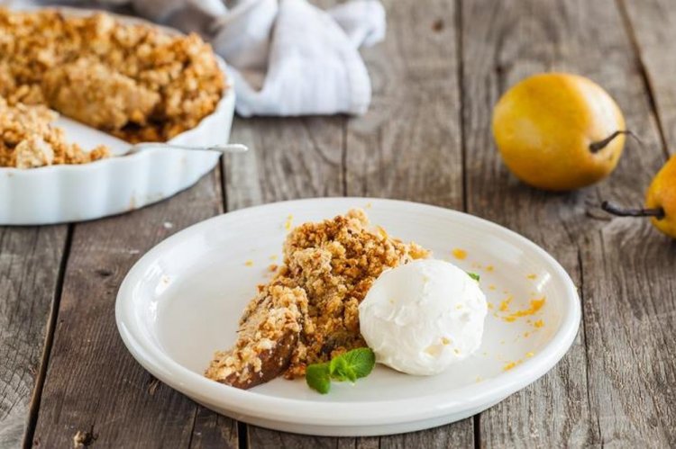 20 десертів із груші, перед якими складно встояти