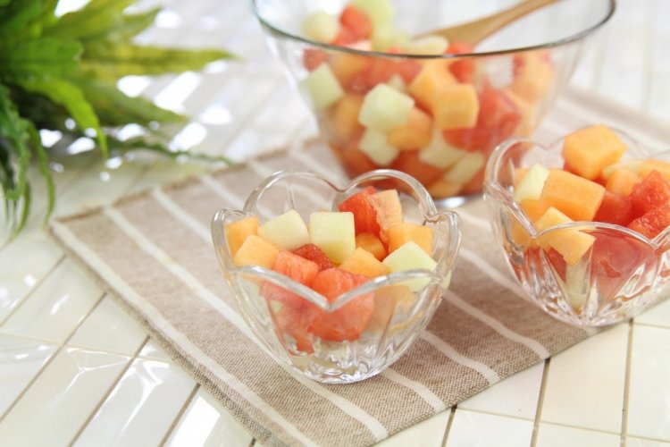 20 чудових рецептів з кавуна для літа і не тільки