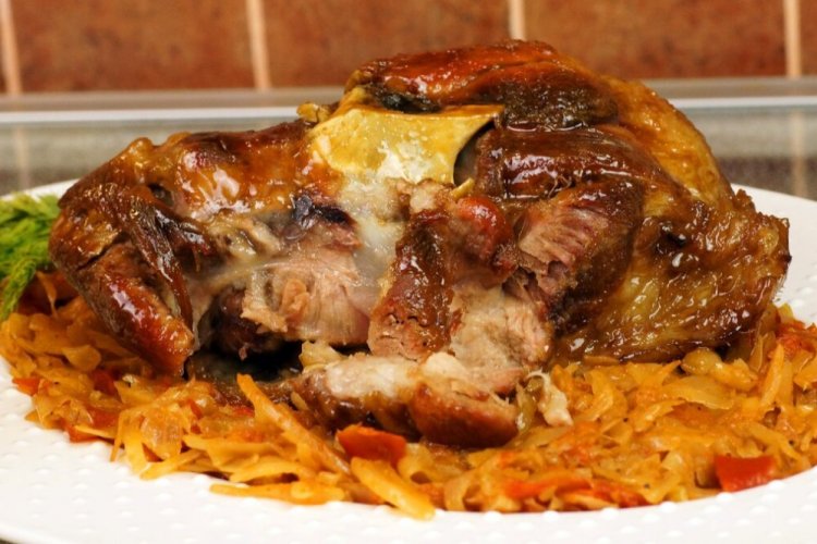 8 відмінних рецептів свинячої рульки в афганському казані