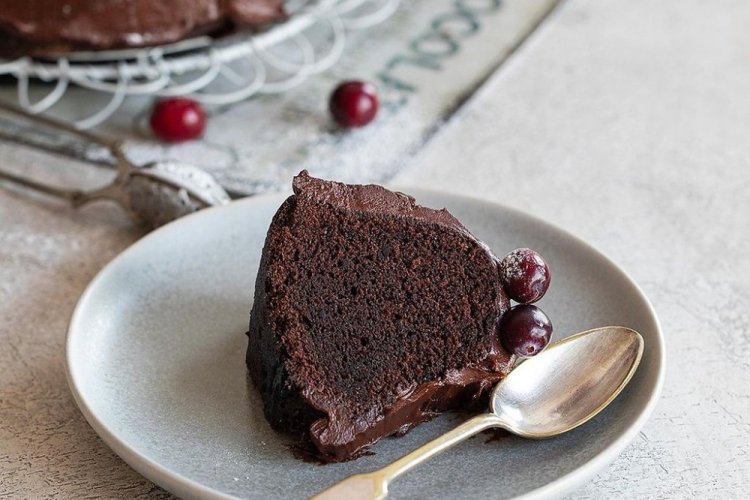 15 простих рецептів, що приготувати з яєчними білками, що залишилися.