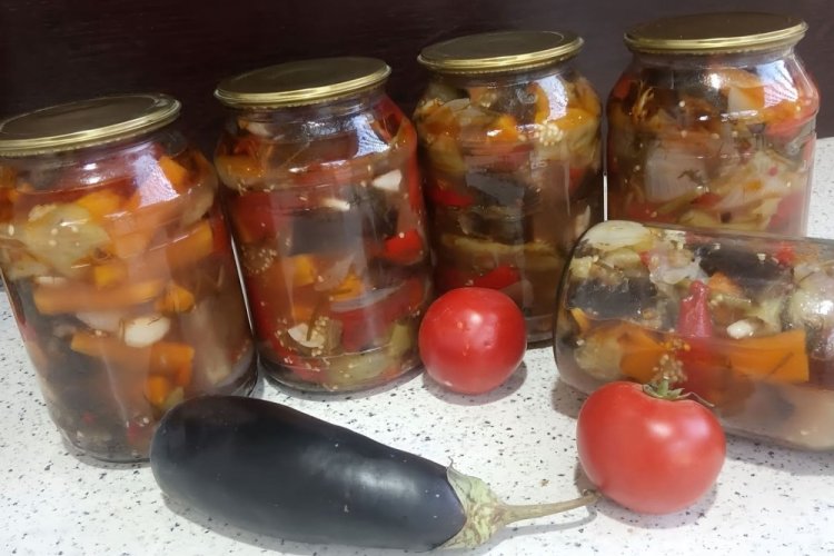 Баклажани на зиму без стерилізації: 12 простих та дуже смачних рецептів