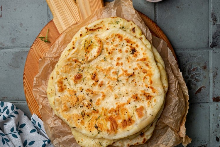 15 рецептів коржиків на сковороді, які сподобаються всій родині