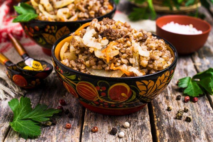 10 простих і неймовірно смачних рецептів гречки в аерогрилі