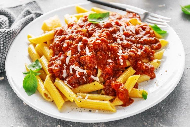 10 рецептів найсмачніших соусів для макаронів