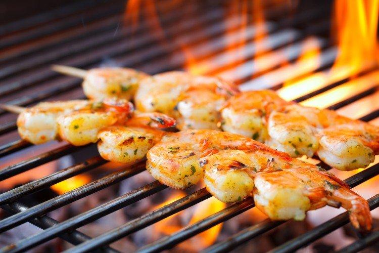 8 способів приготувати найсмачнішу кукурудзу на мангалі